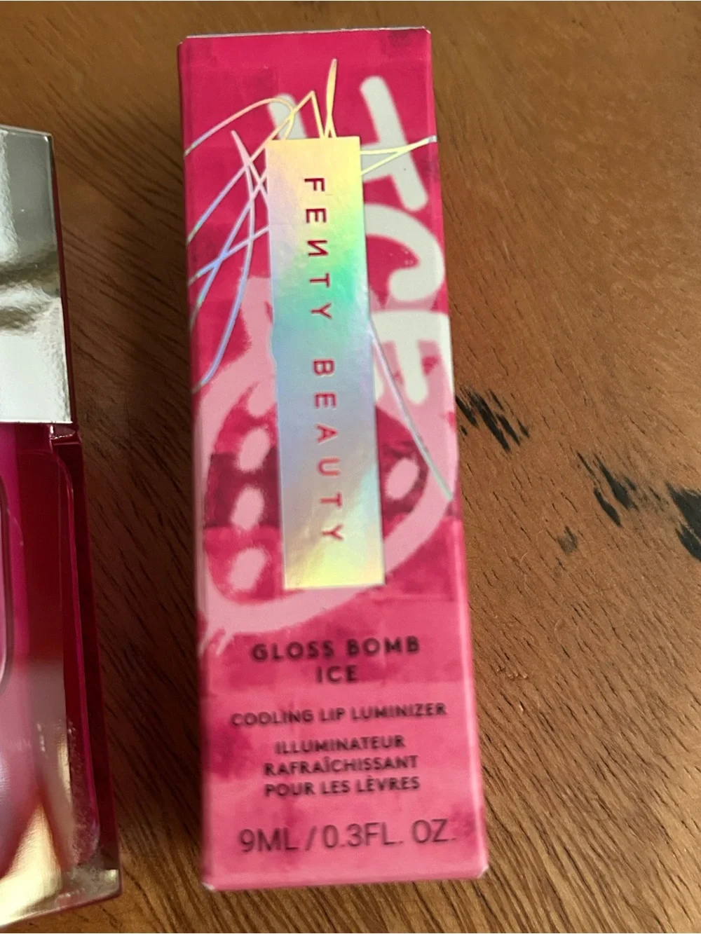 NIB★Fenty Beauty Gloss Bomb Ice Cooling Lip Luminizer Gloss in Berry Jelly